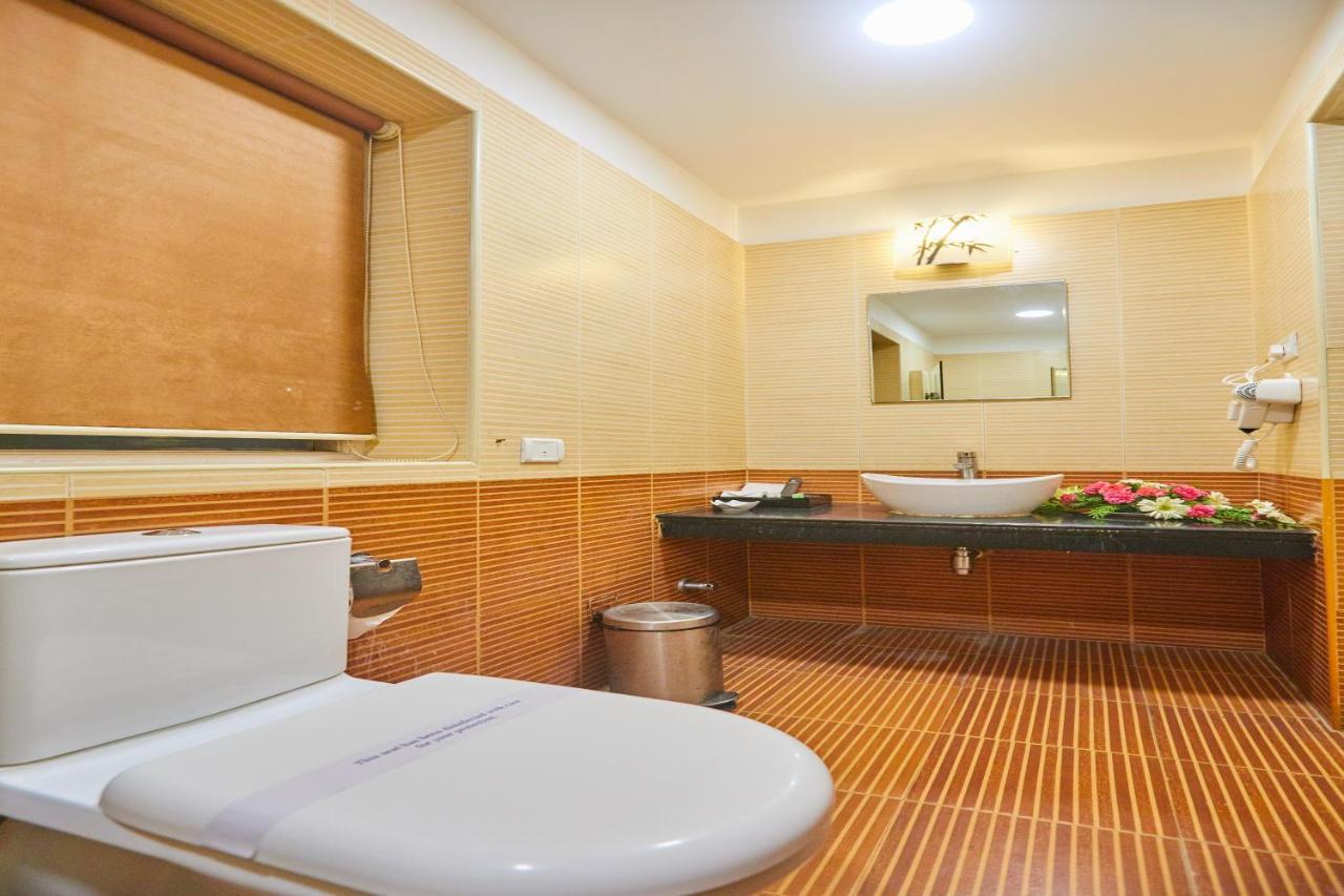 Esthell Village Resort Mahabalipuram Exterior photo